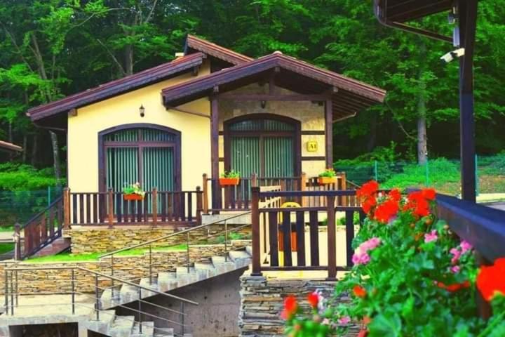 Тодорини Кукли Hotel Szpancsevci Kültér fotó