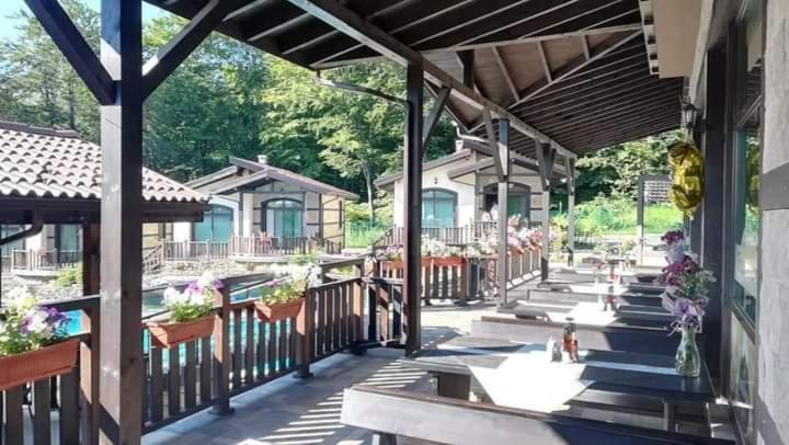 Тодорини Кукли Hotel Szpancsevci Kültér fotó