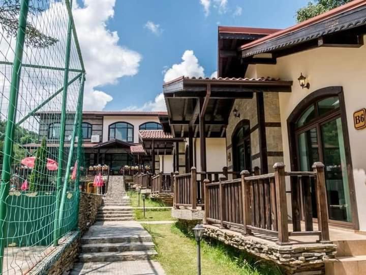 Тодорини Кукли Hotel Szpancsevci Kültér fotó